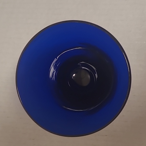 Set of 4 Handblown Cobalt Blue Glasses - Picture 7 of 16